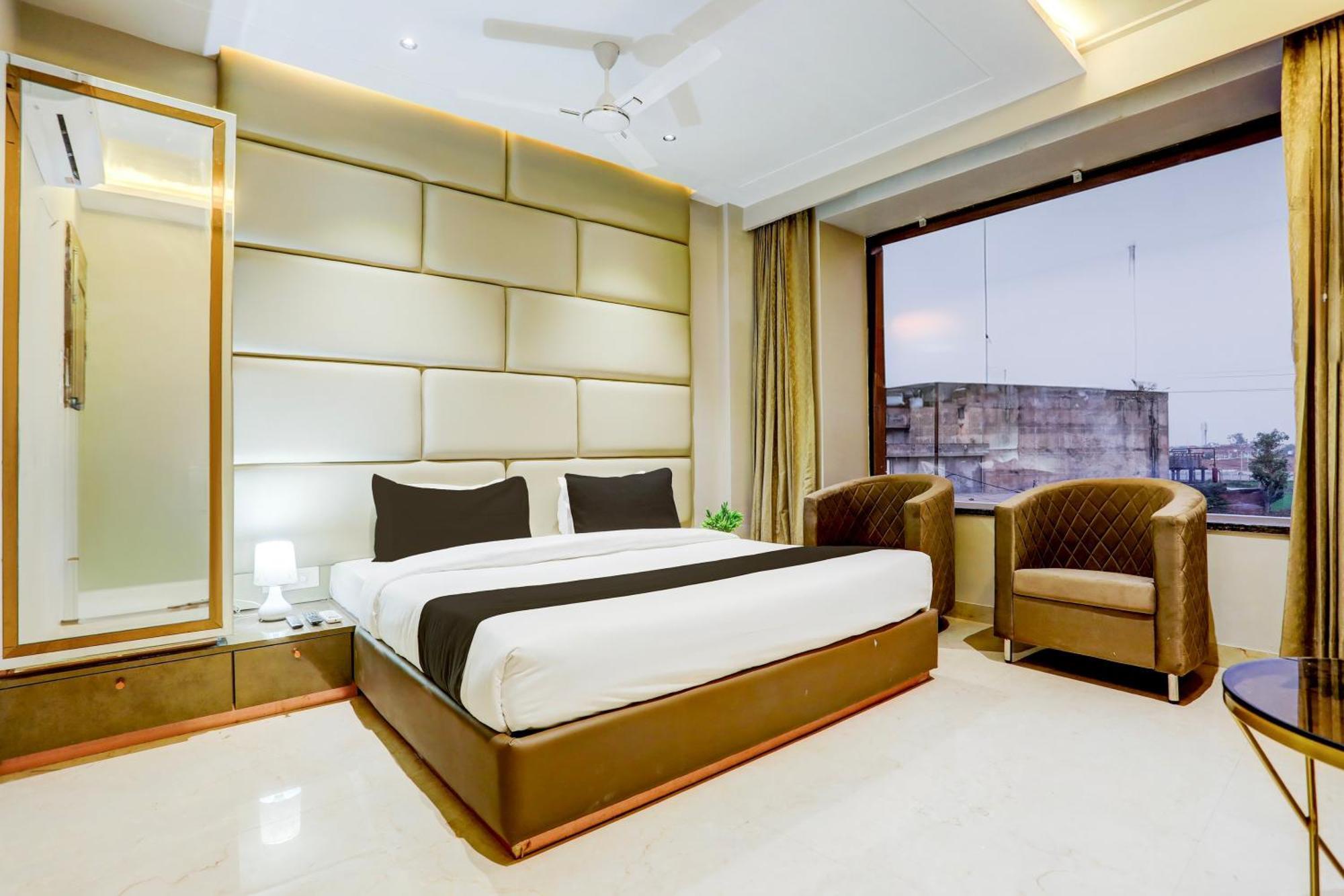 Super Collection O Belgacihia Near Kolkata Railway Station Hotel Gwalior Exterior photo